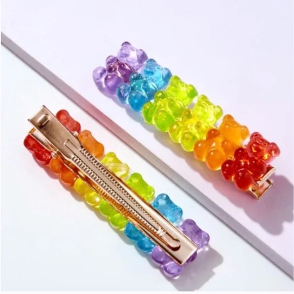 ❤️ FREE Gummy Bear Candy Chic Modern Glam Trendy Minimalist Girly Hair Barrettes - Picture 1 of 3
